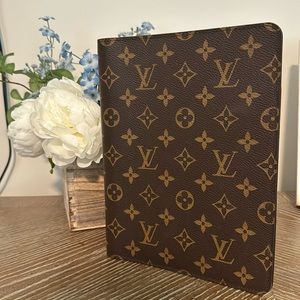 Authentic Louis Vuitton Desk Agenda
